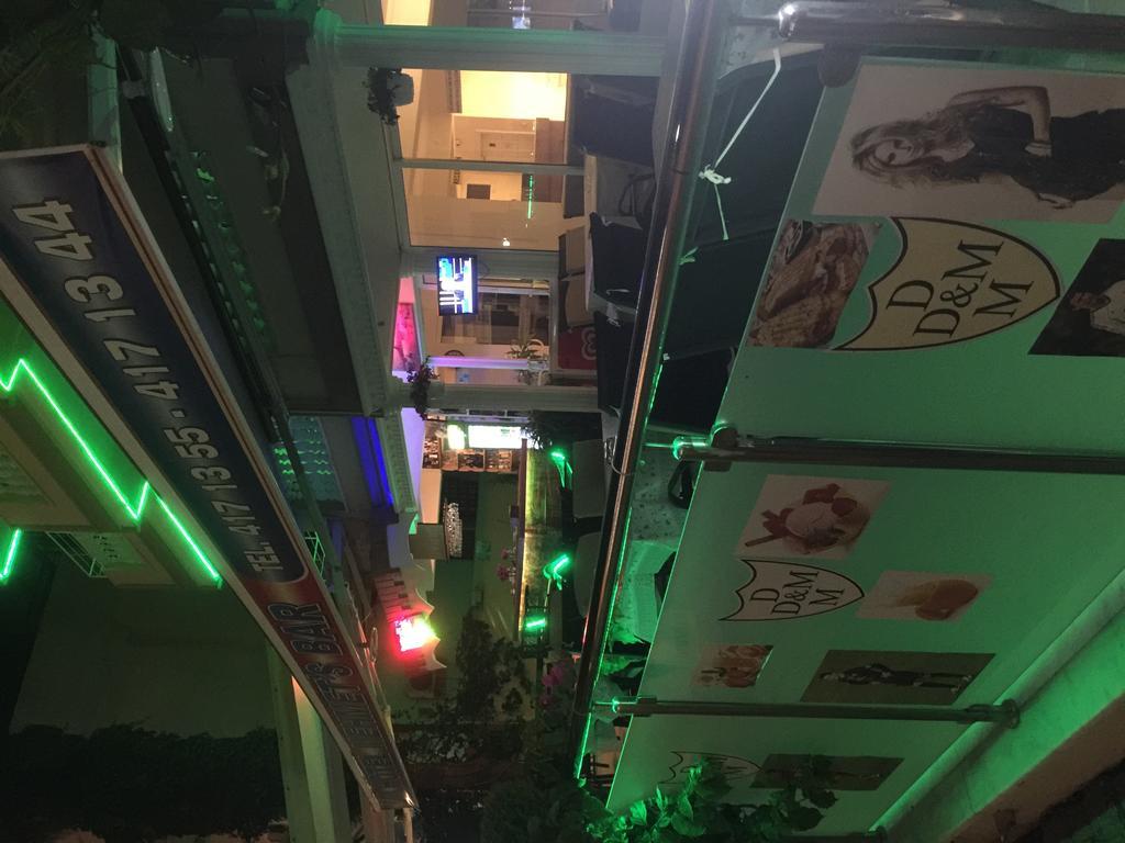 Dm Hotel מרמריס מראה חיצוני תמונה
